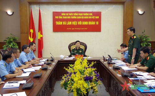 Bộ Tổng Tham mưu Quân đội nhân dân Việt Nam làm việc với Binh đoàn 18